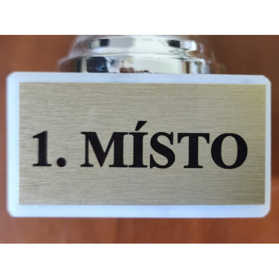 Kovový štítek - vlastní design do 30 cm2 - zlatý